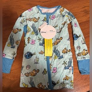 🪼Little Sleepies Nemo zippy🪼